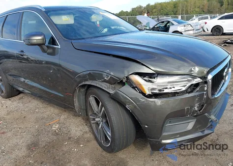 2019 Volvo Xc60 T5 Momentum z USA, uszkodzony, nr VIN LYV102RK1KB177988